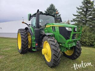 2023 John Deere 6R 195