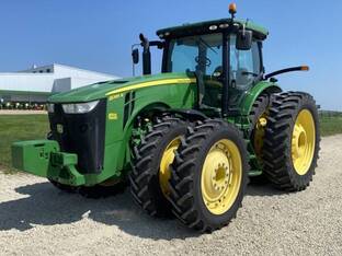 2011 John Deere 8285R