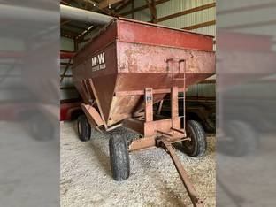 M&W LITTLE RED WAGON