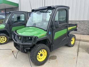 2023 John Deere GATOR XUV 835M