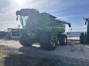 2024 John Deere S790