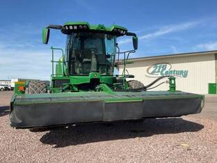 2023 John Deere W235R