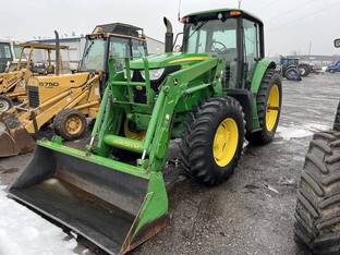 2016 John Deere 6140M