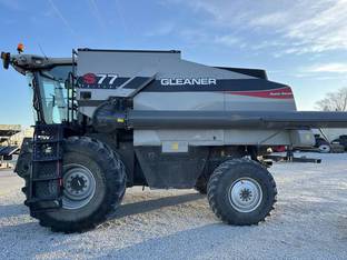 2013 Gleaner S77