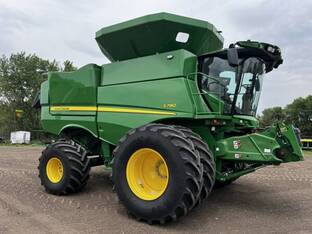 2024 John Deere S780