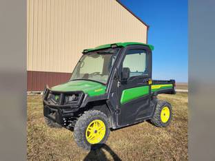 2022 John Deere GATOR XUV 835R