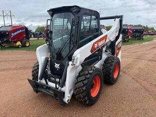2025 Bobcat S76