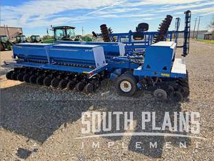 2011 Landoll 5530