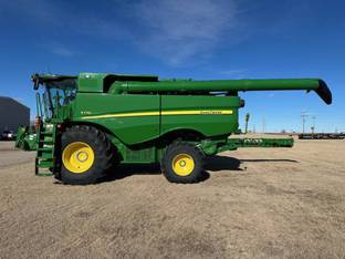 2024 John Deere S770