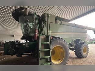 2023 John Deere S790