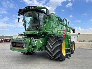 2023 John Deere S780