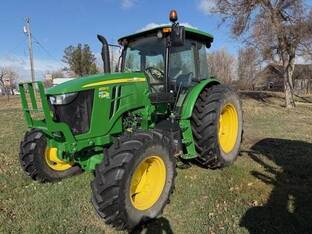 2021 John Deere 6120E