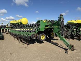 2009 John Deere DB88