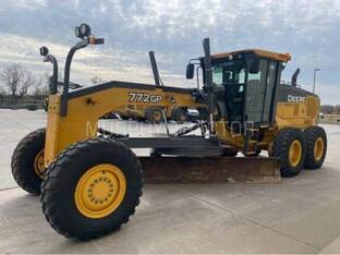 2019 John Deere 772GP