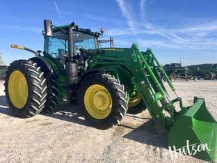 2023 John Deere 6R 155