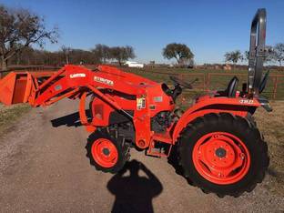 2014 Kubota L3301DT