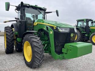 2023 John Deere 8R 340