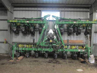 2017 John Deere 1725