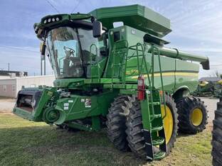 2021 John Deere S770