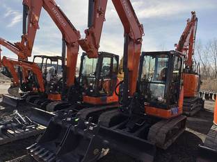 2023 Hitachi ZX60USB-5N
