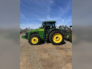 2023 John Deere 8R 340