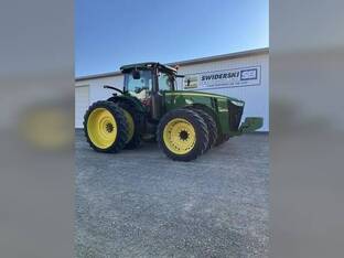 2015 John Deere 8285R