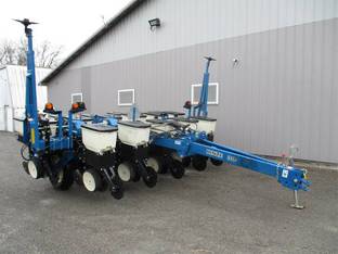 2010 Kinze 3000