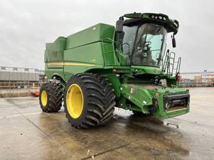 2024 John Deere S780