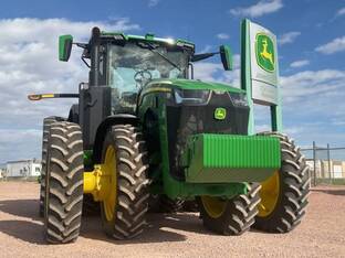 2023 John Deere 8R 310