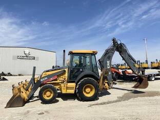 2012 John Deere 410K