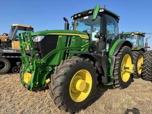 2024 John Deere 6R 250