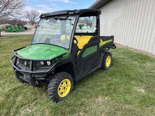 2022 John Deere GATOR XUV 835M