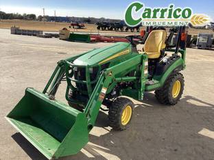 2014 John Deere 1025R