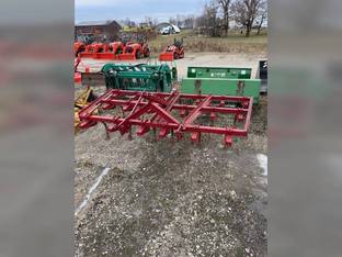 International UNKNOWN