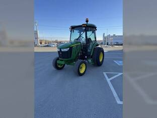 2022 John Deere 4052R