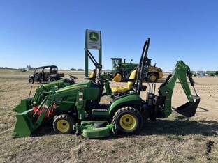 2014 John Deere 1025R