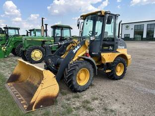 2014 John Deere 244J