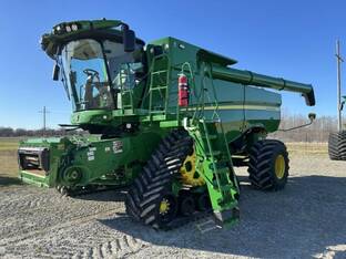 2024 John Deere S780