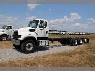 2014 Freightliner 114SD