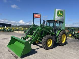 2023 John Deere 6135E Cab