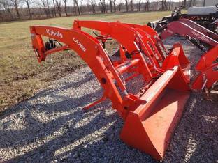 Kubota LA766