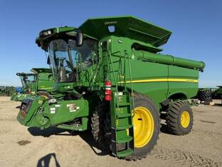 2024 John Deere S770