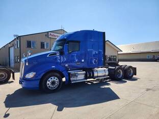 2017 Kenworth T680
