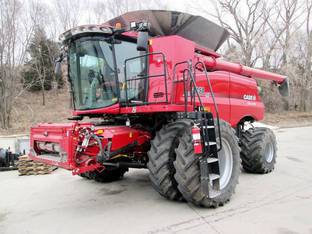 2023 Case IH 8250