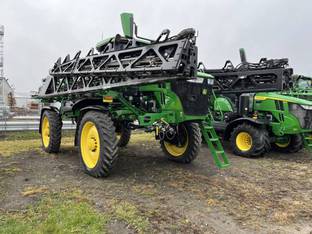 2023 John Deere 412R