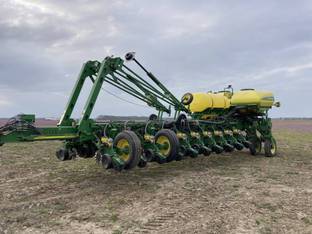 2010 John Deere 1770NT CCS