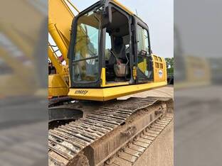 2019 Komatsu PC240 LC-11