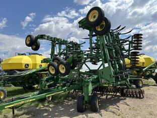 2004 John Deere 1820