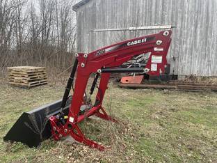 2023 Case IH L555