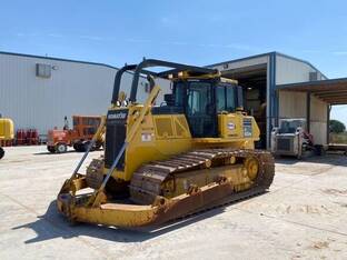 2018 Komatsu D65PX-18